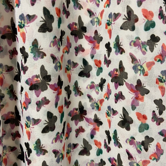 Blouse - Picture 3 of 4